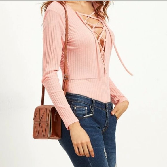 ✨H&M DUSTY PINK LACE UP V NECK RIBBED BODYSUIT - SIZE: US S - Picture 3 of 8